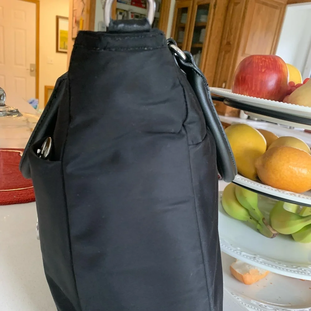 Lo&sons. BRookline crossbody /shoulder/carry on,computer iPad etc - Picture 6 of 16